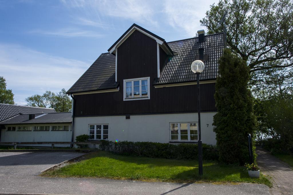 Hotell Sjoevillan Upplands-Väsby Zewnętrze zdjęcie