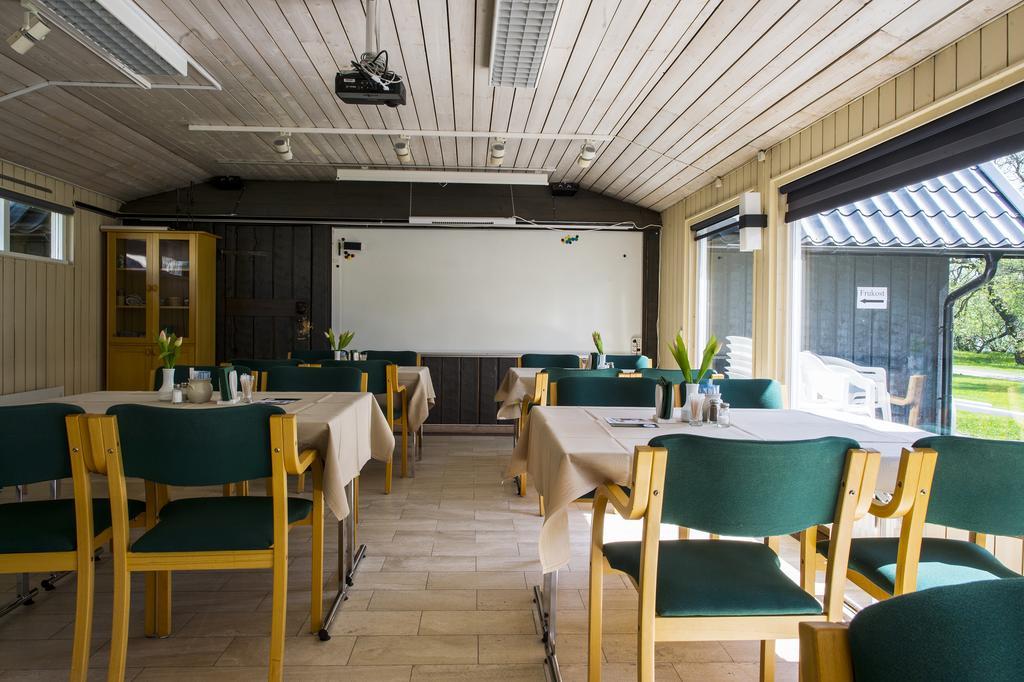 Hotell Sjoevillan Upplands-Väsby Zewnętrze zdjęcie