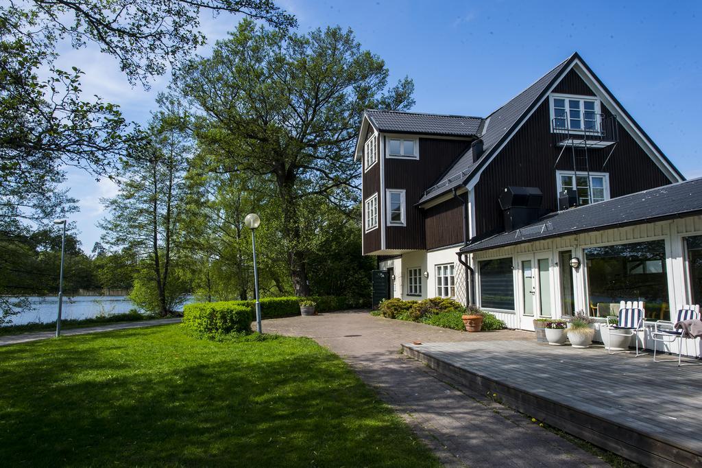 Hotell Sjoevillan Upplands-Väsby Zewnętrze zdjęcie